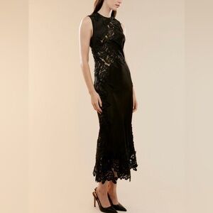 Bardot Solange Lace Dress✨ NWT Small